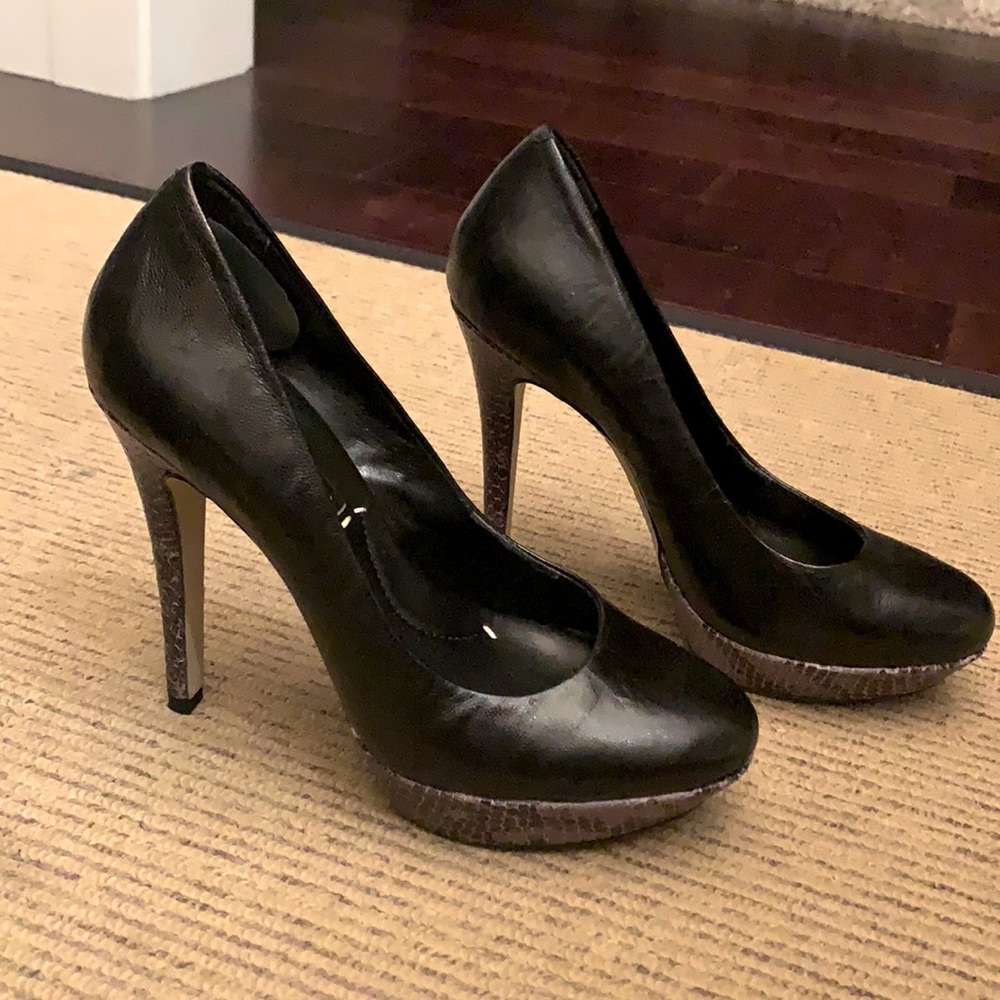 BCBG High Heel Pump - Picture 3 of 4